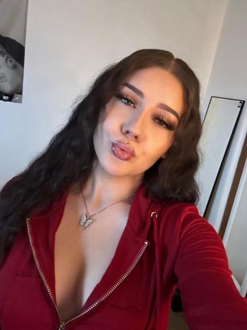 Juanita , 26 Caucasian female escort, Shreveport