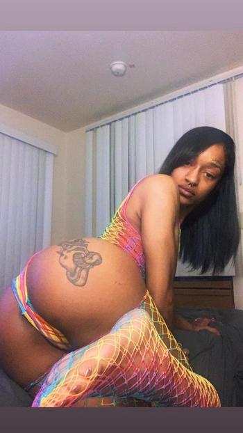 KammyK , 22  female escort, Shreveport